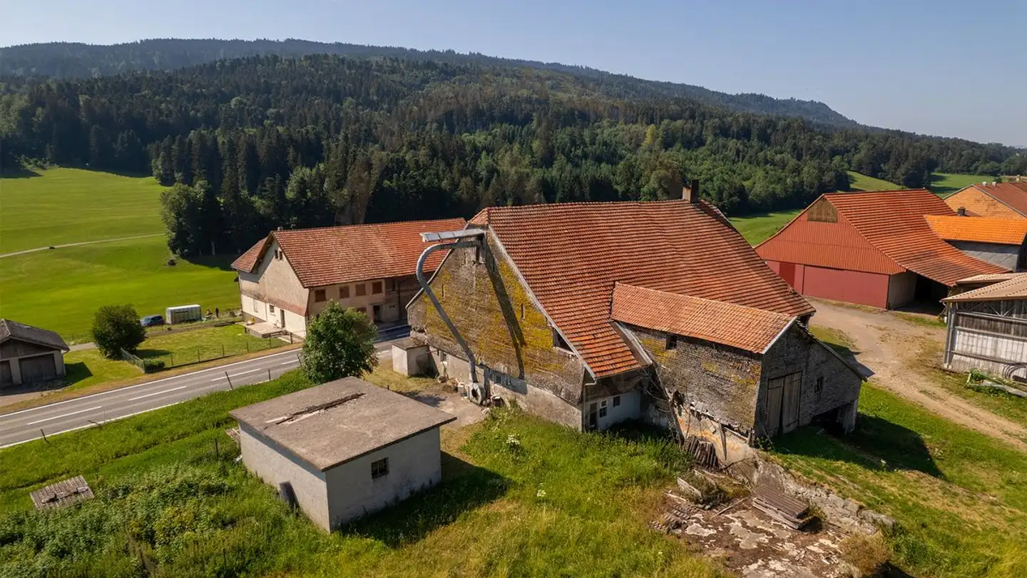 Farm for sale - 1627 Vaulruz