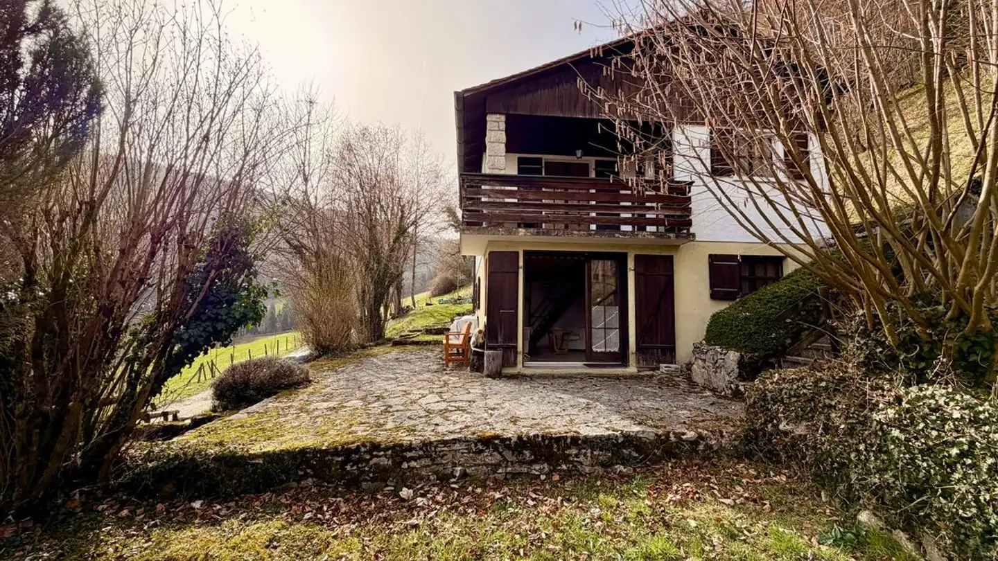 Chalet for sale - 2762 Roches BE