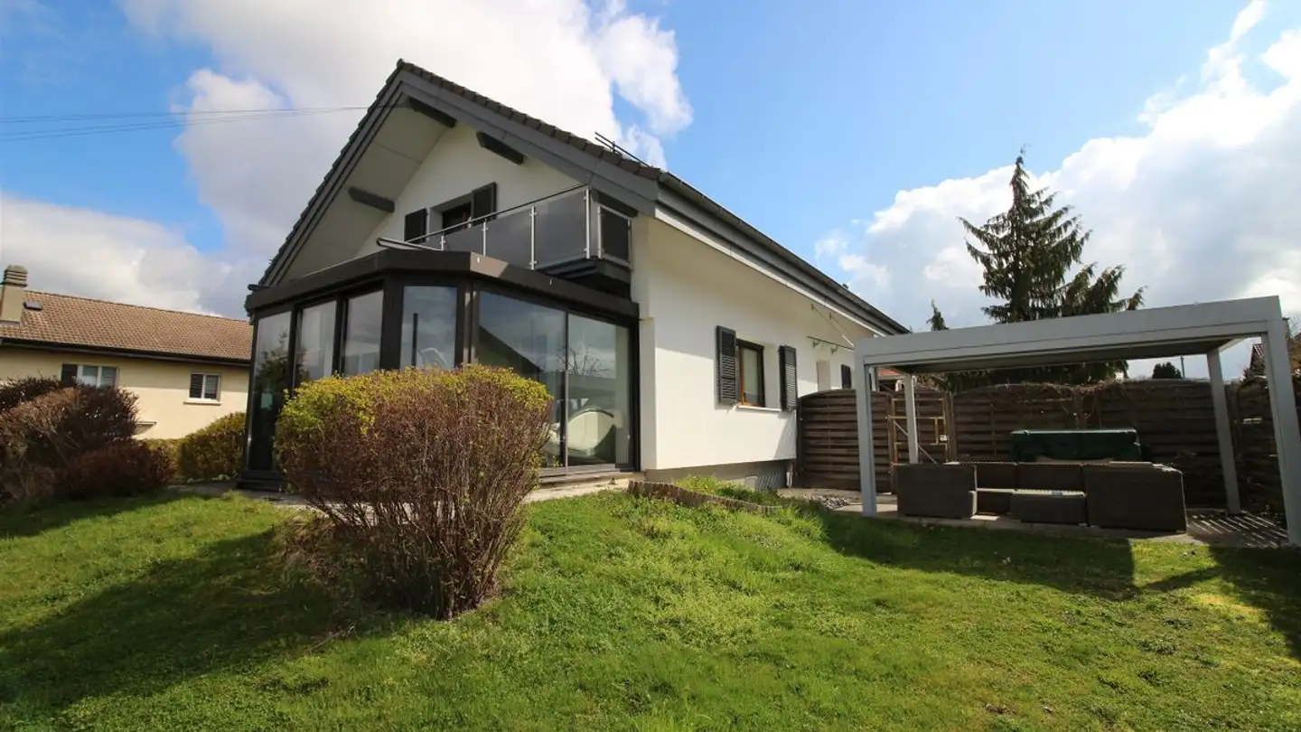 Villa for sale - 1038 Bercher