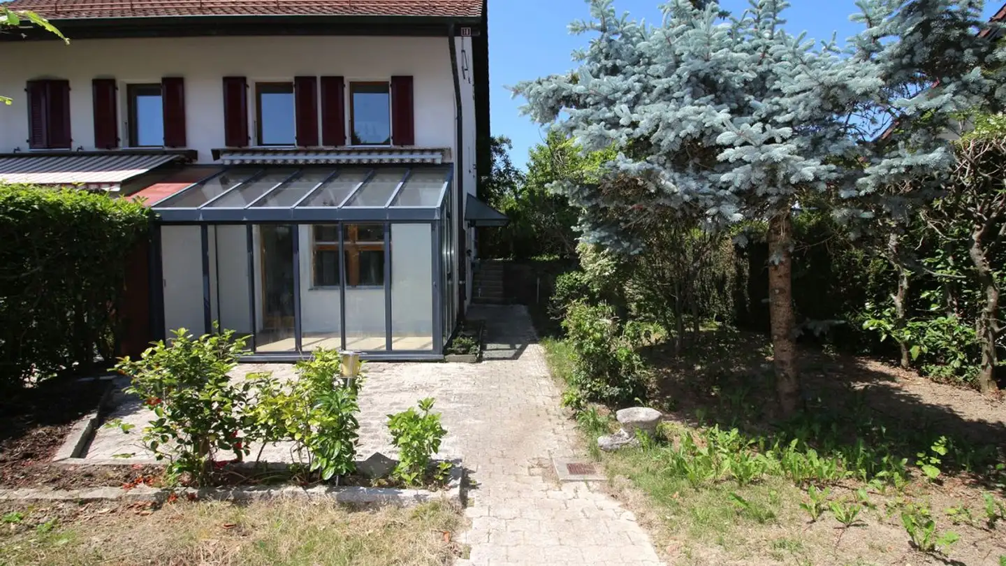 Semi-detached house for sale - 1041 Bottens - Photo 2