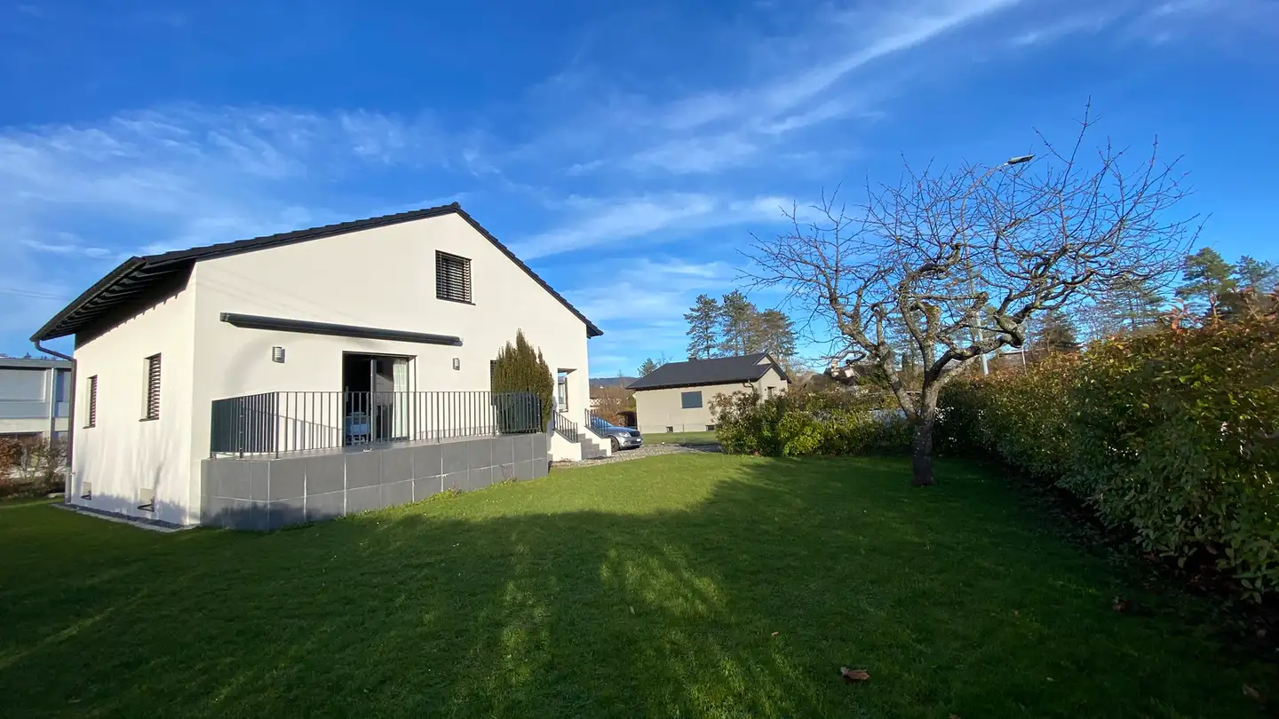 Single house for sale - 2854 Bassecourt