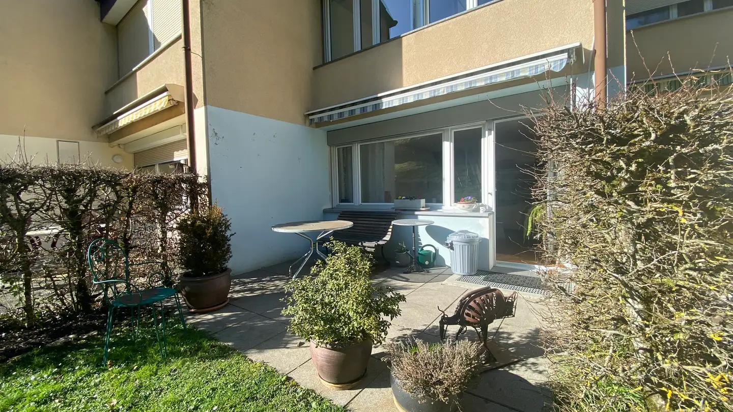 Stepped house for sale - 2882 St-Ursanne