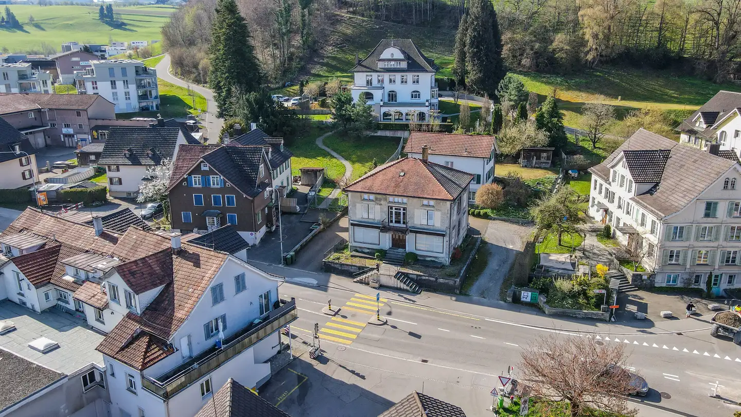 Mixed-use building for sale - St. Gallerstrasse 34, 9230 Flawil - Photo 2