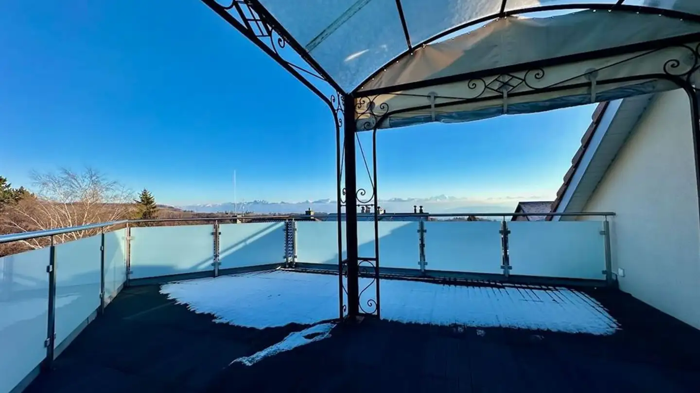 Attic flat for sale - 1269 Bassins