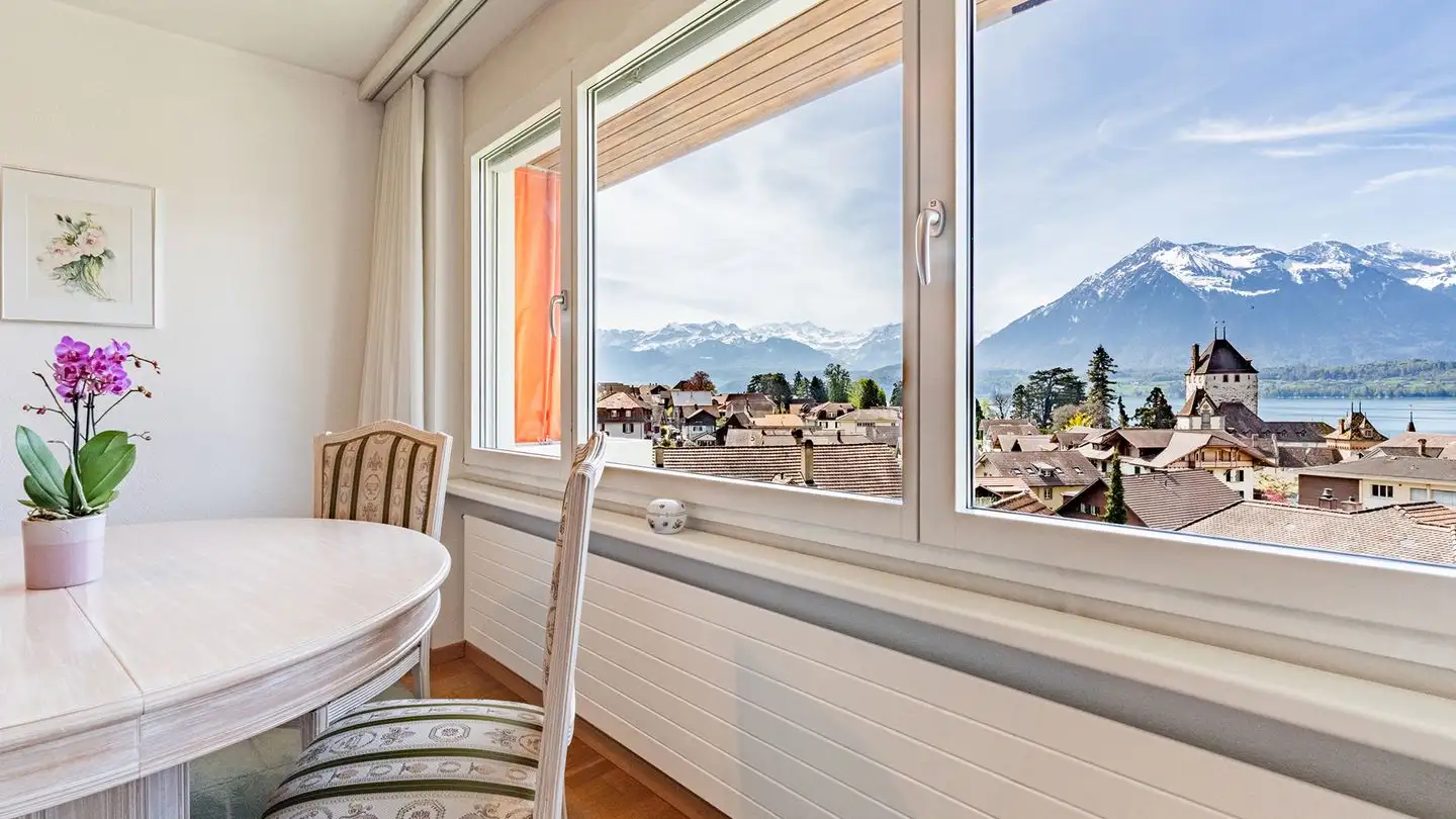 Apartment for sale - Schneckenbühlstrasse 2, 3653 Oberhofen am Thunersee