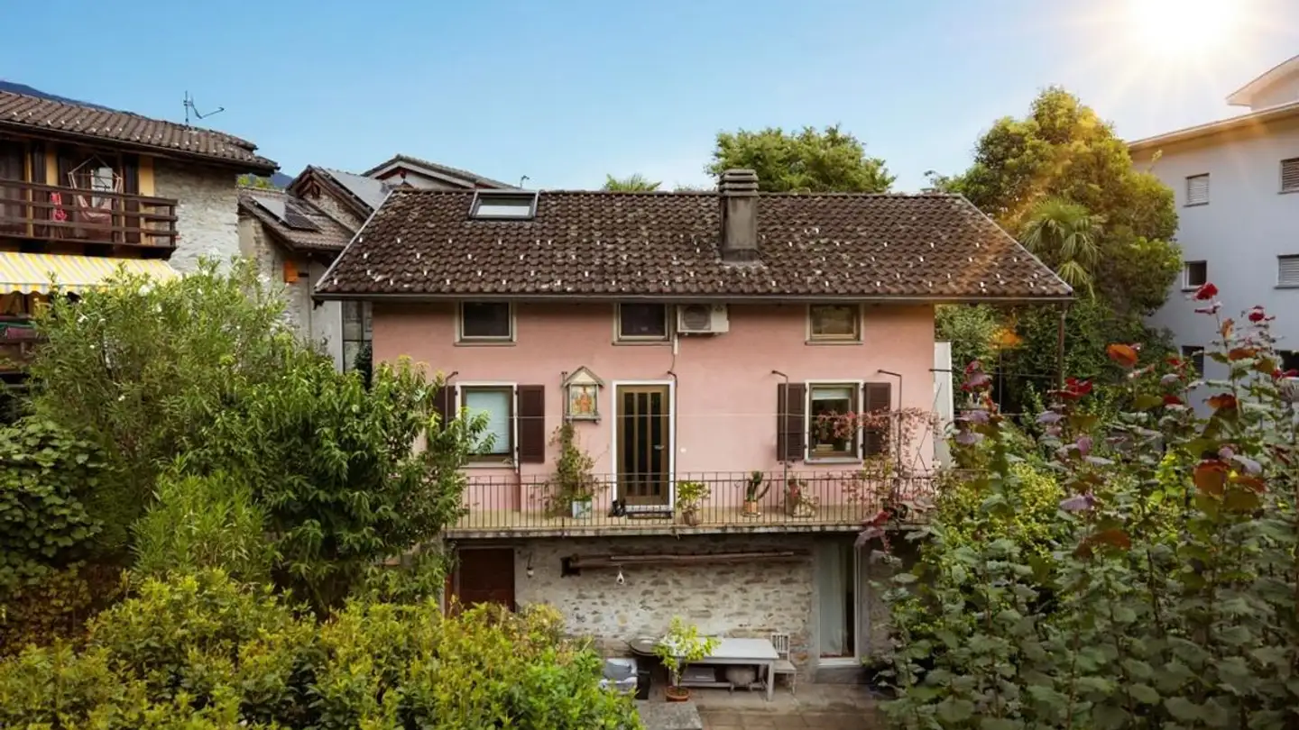 Casa singola in vendita - Via Cadogno, 6648 Minusio - Photo 2