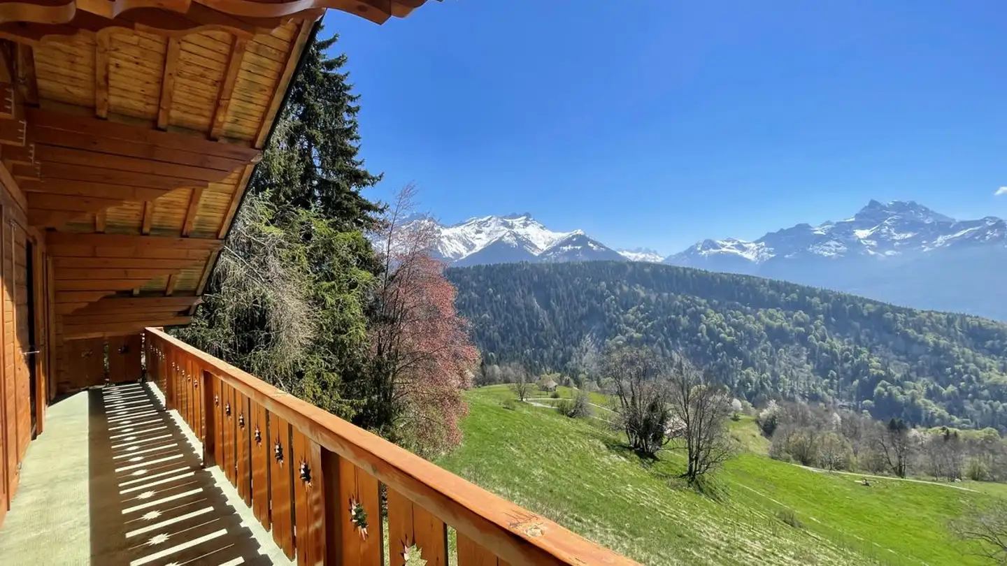 Chalet for sale - 1884 Arveyes - Photo 3
