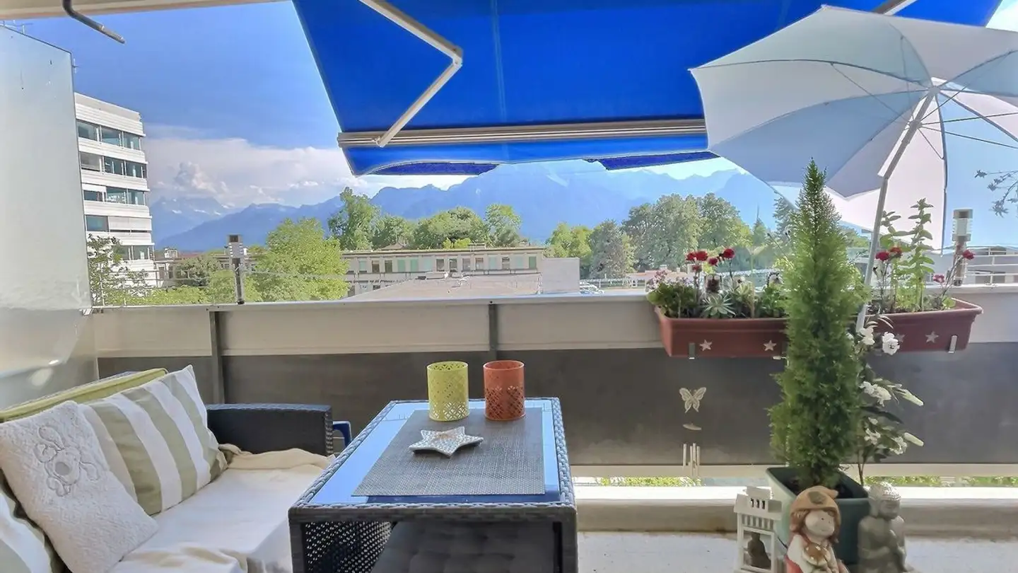 Apartment for sale - 1815 Clarens