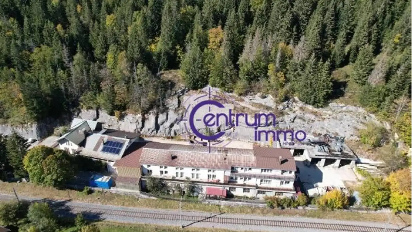 Constructible plot for sale - 1347 Le Sentier