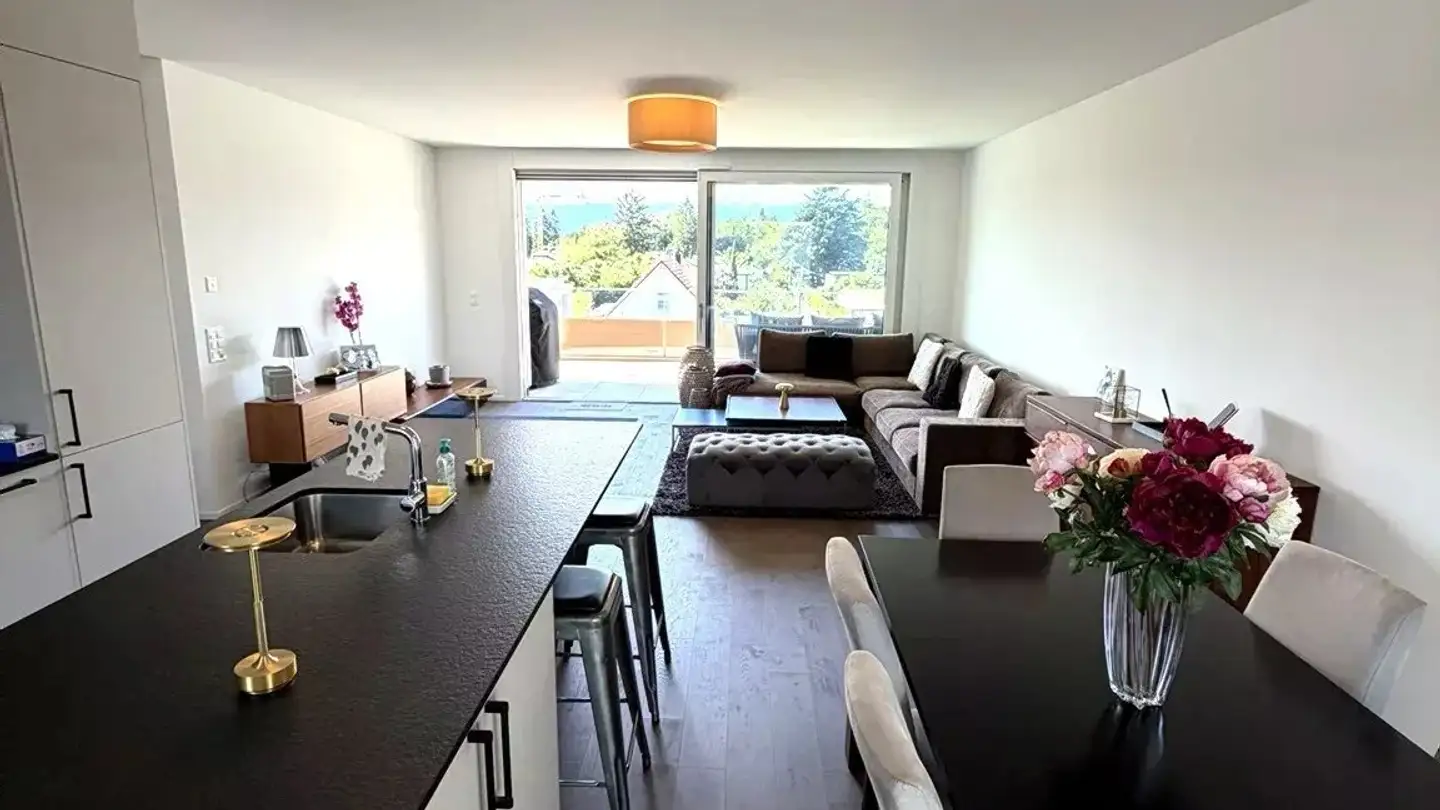 Apartment for rent - 1256 Troinex - Photo 3