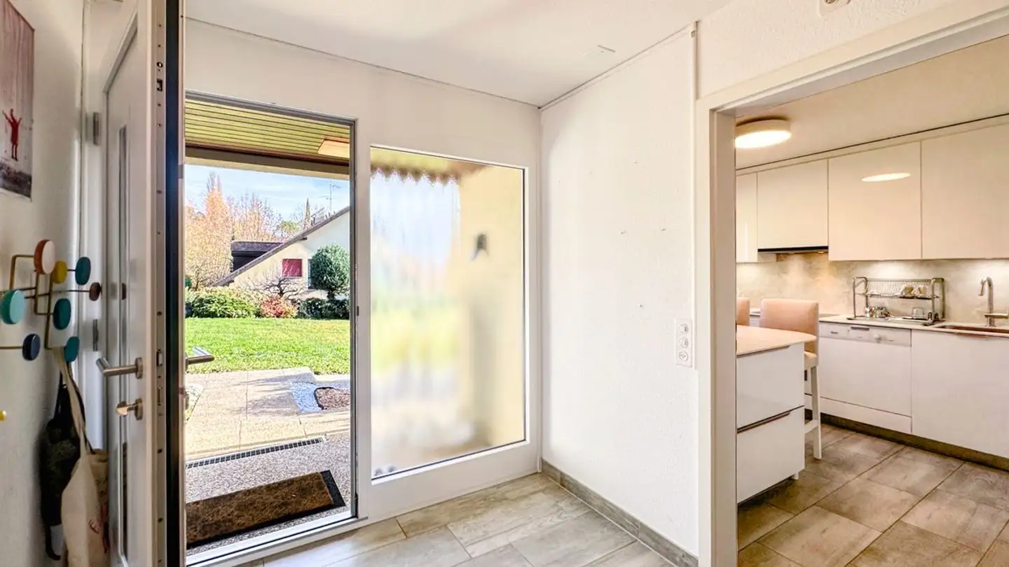 Row house for sale - 1180 Tartegnin