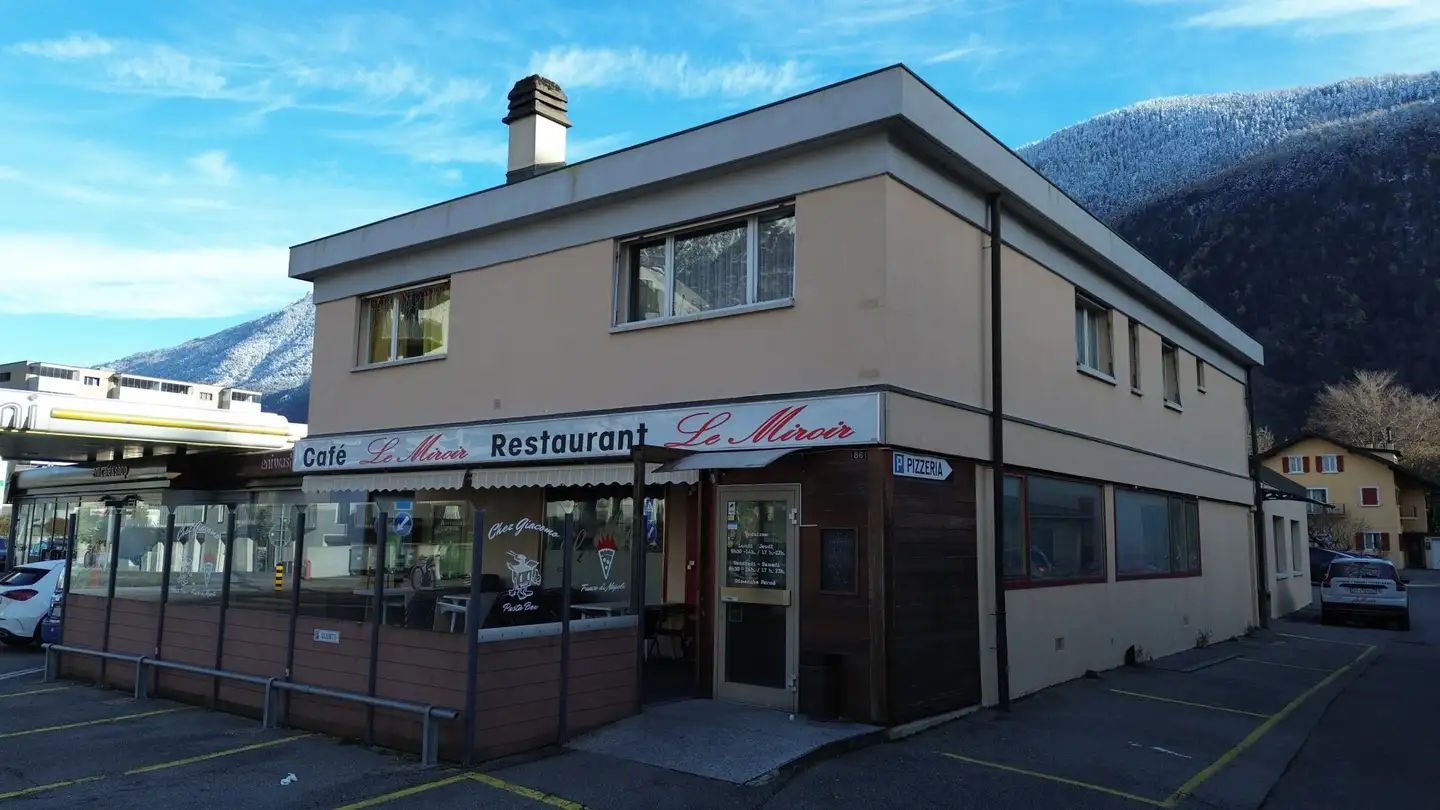 Mischgenutztes Gebäude kaufen - 1920 Martigny