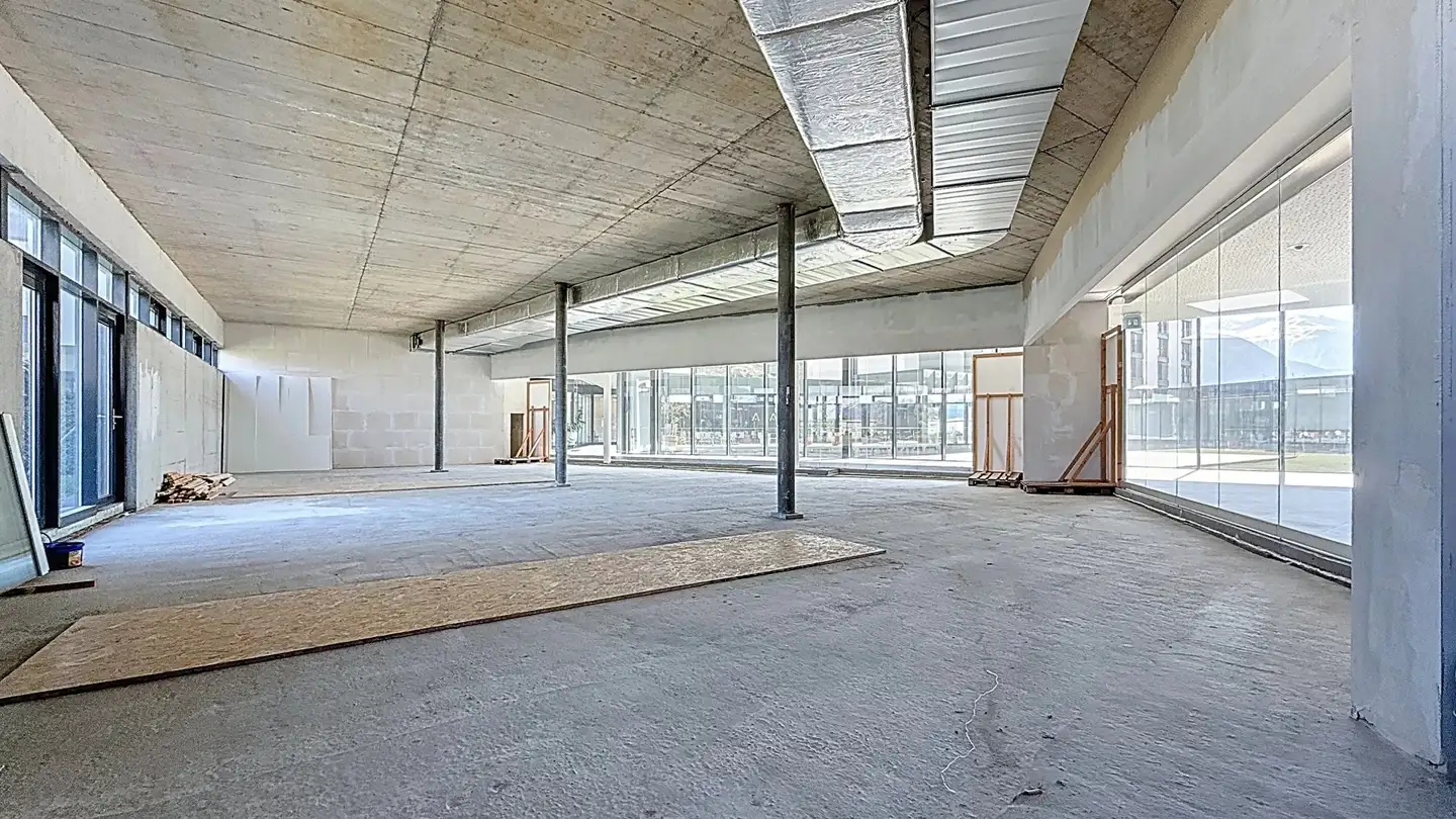 Arcade à louer - Route Du Léman 29, 1907 Saxon - Photo 2