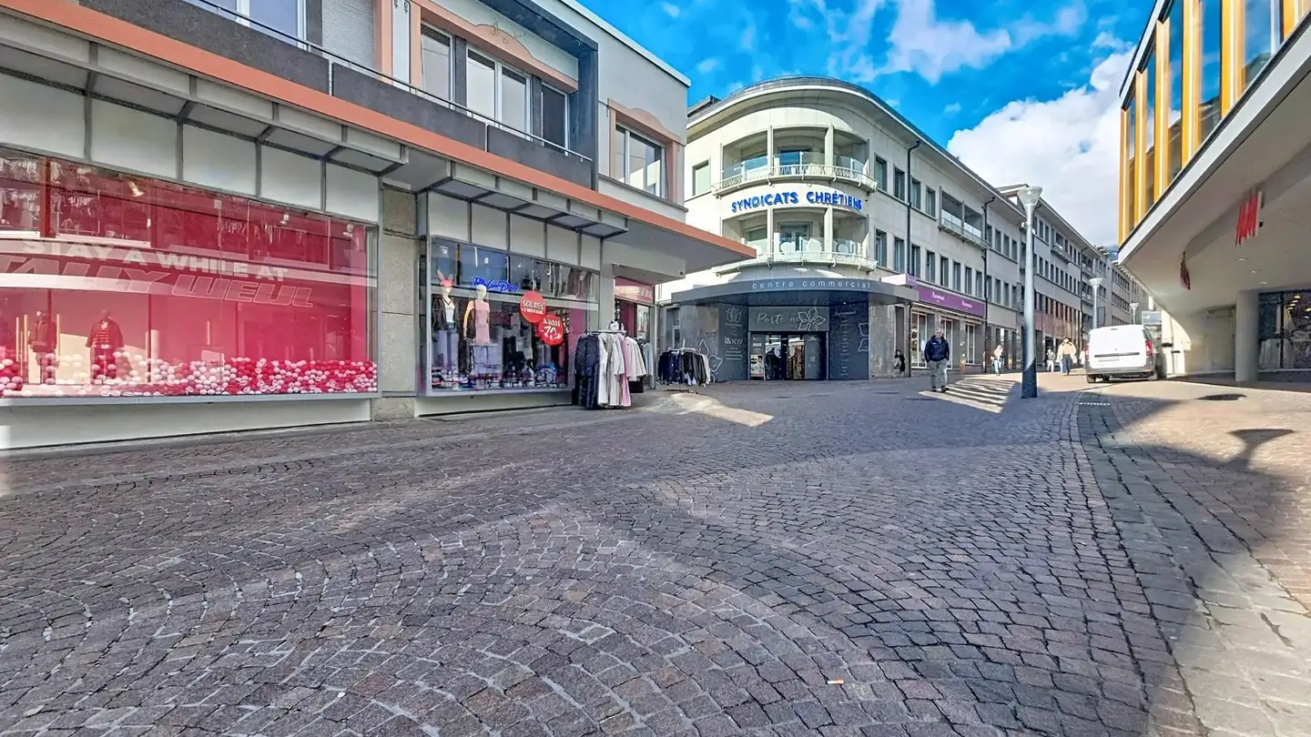 Arcade à louer - 1950 Sion - Photo 2