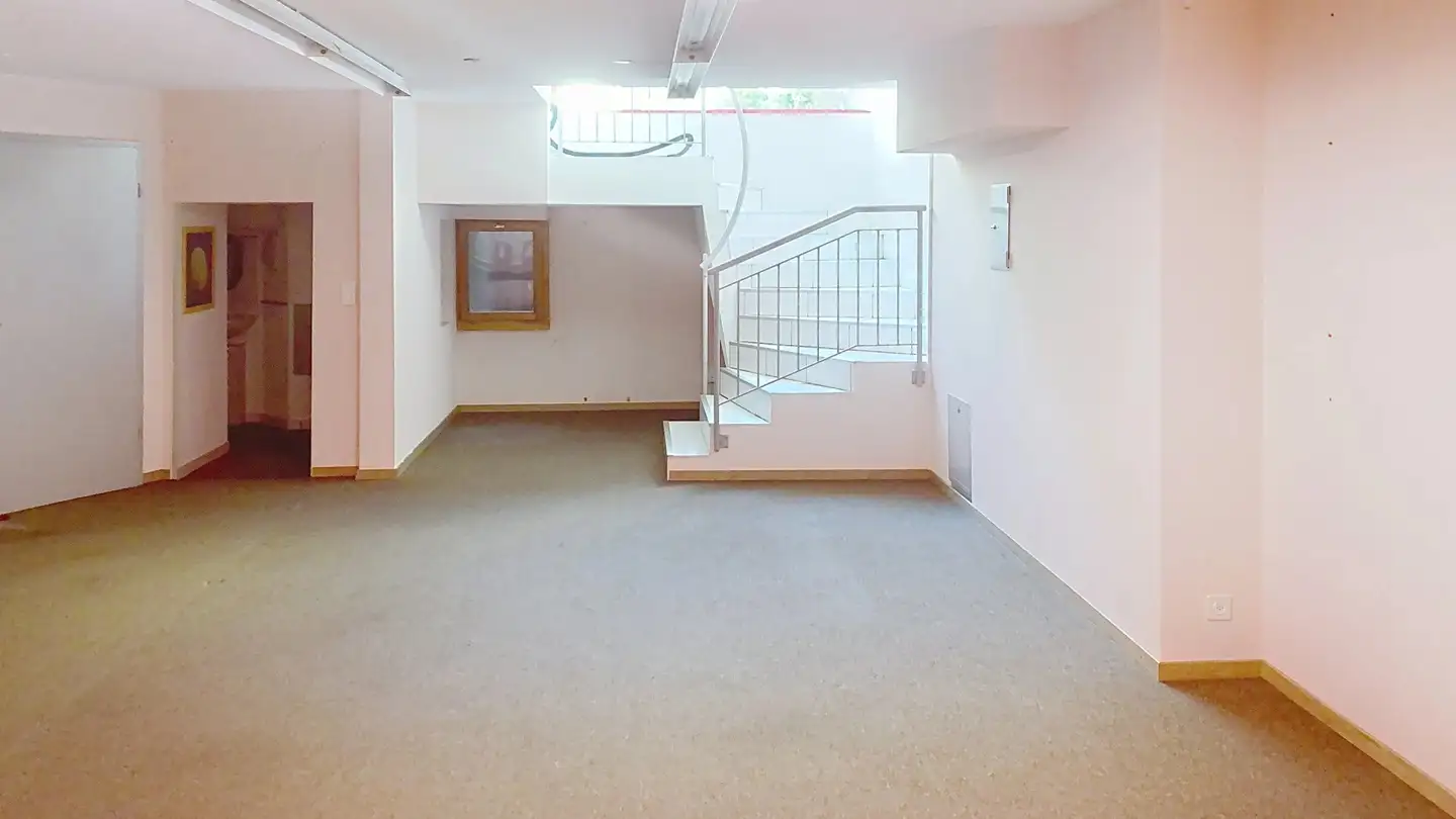 Shop for sale - 1950 Sion - Photo 3