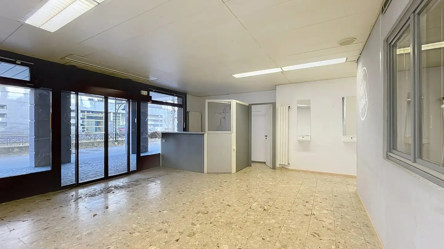 Shop for sale - 3960 Sierre - Photo 4