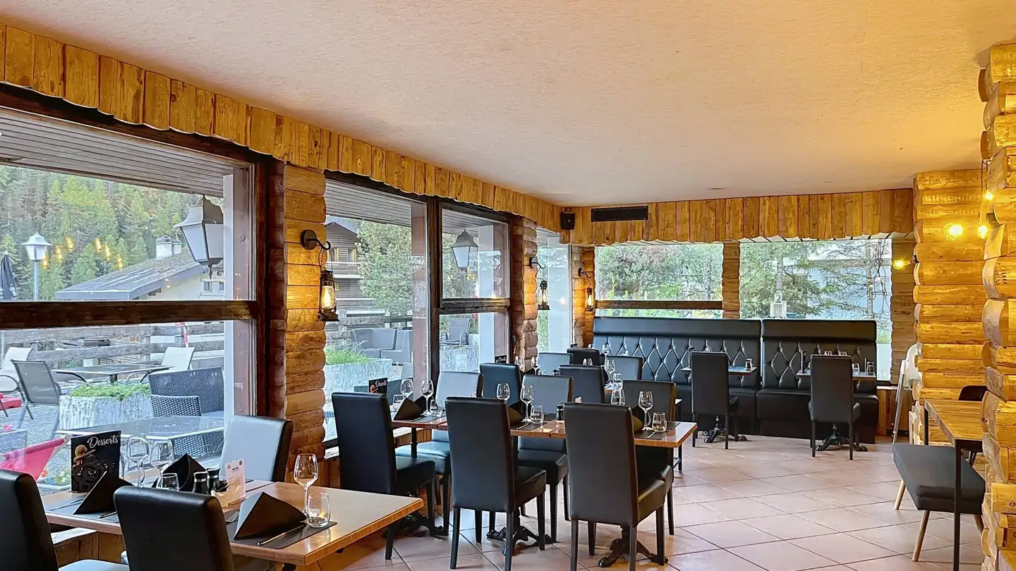 Shop for sale - 3961 Grimentz