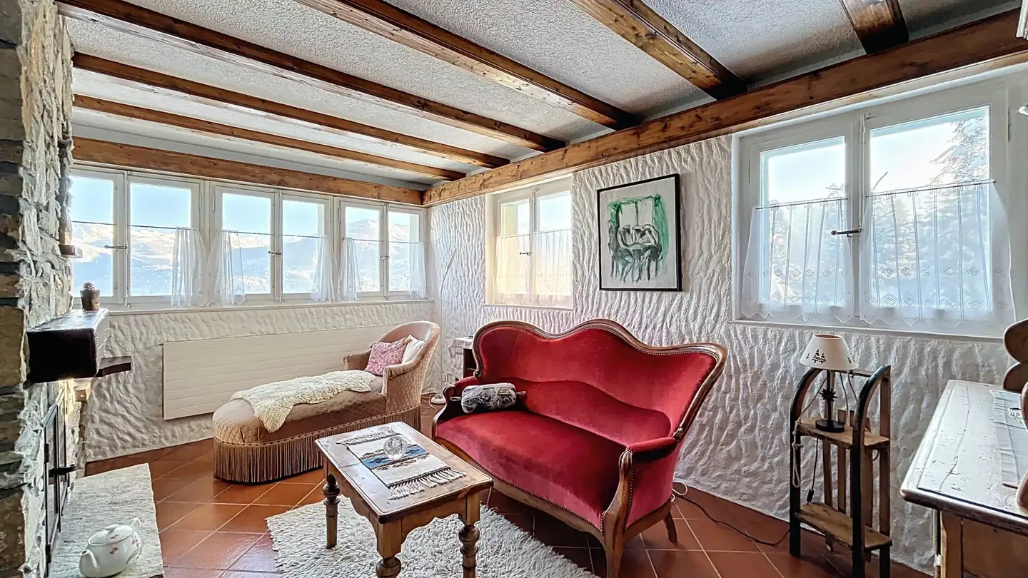 Chalet for sale - 3963 Montana - Photo 3