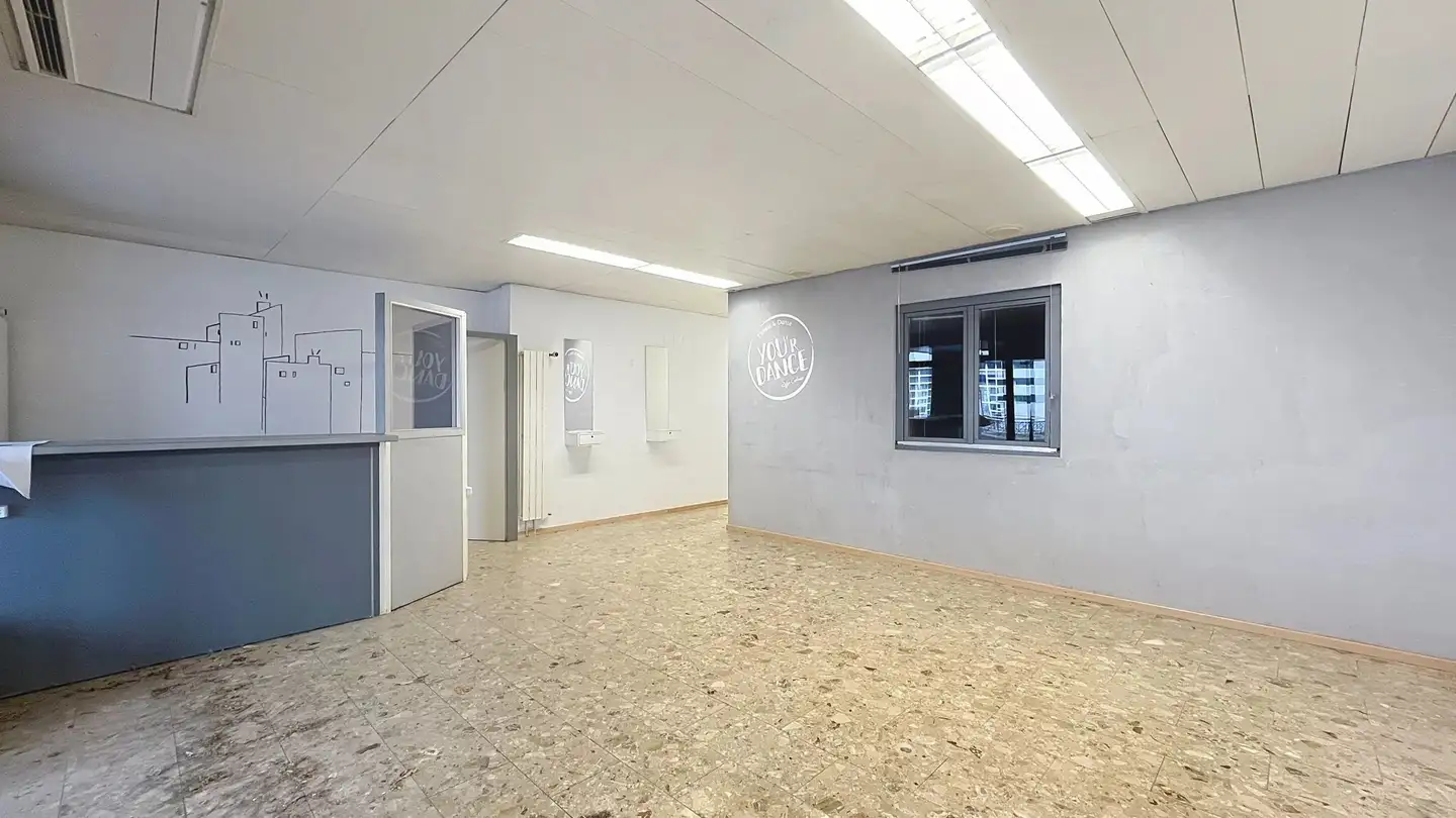 Shop for sale - 3960 Sierre - Photo 3