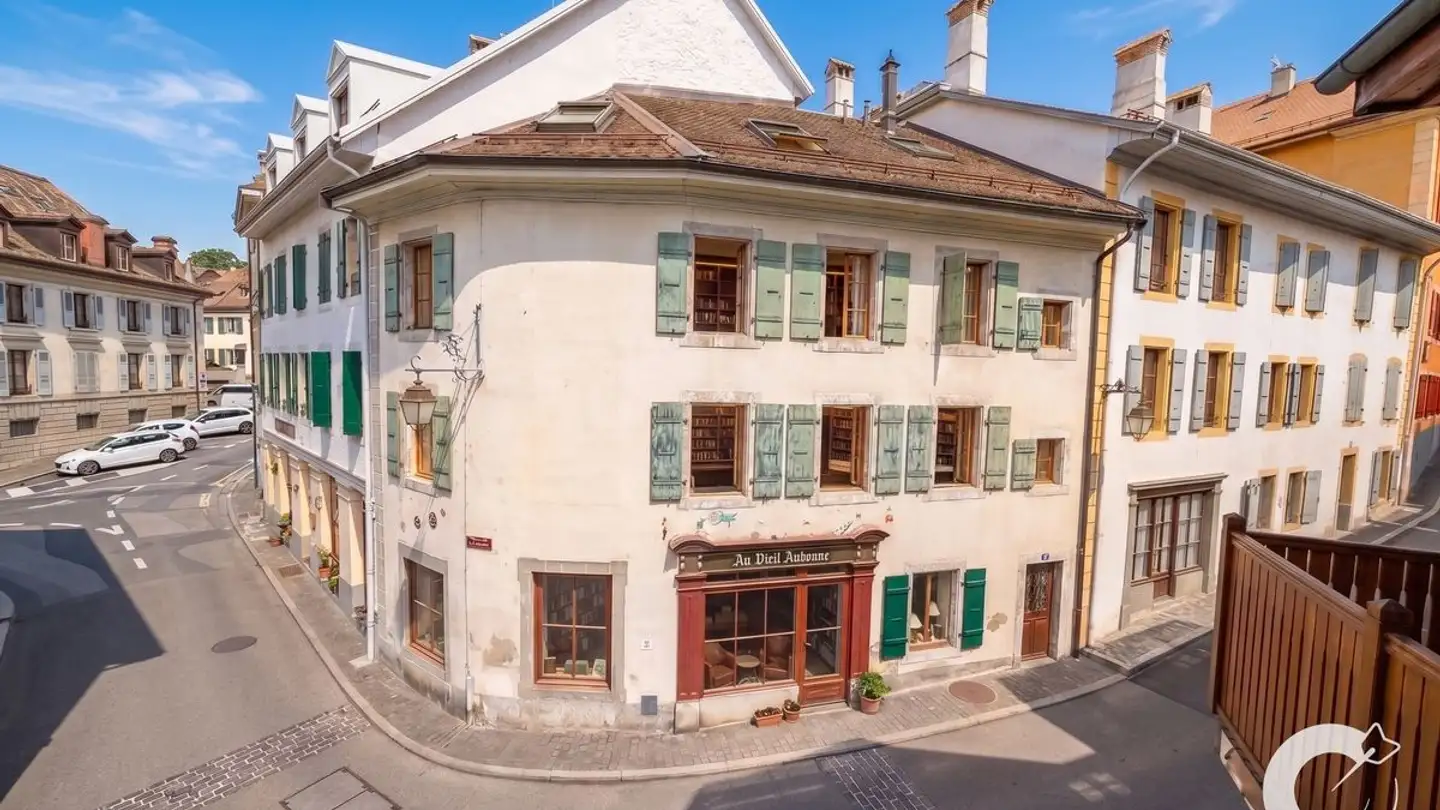 Row house for sale - Rue Des Marchands, 1170 Aubonne