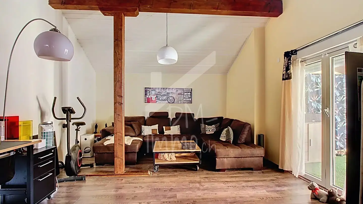 Mixed-use building for sale - 1926 Fully - Photo 2