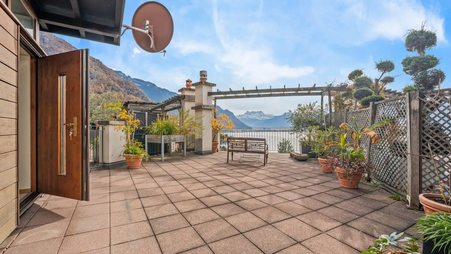 Appartement en terrasse à louer - 1820 Territet