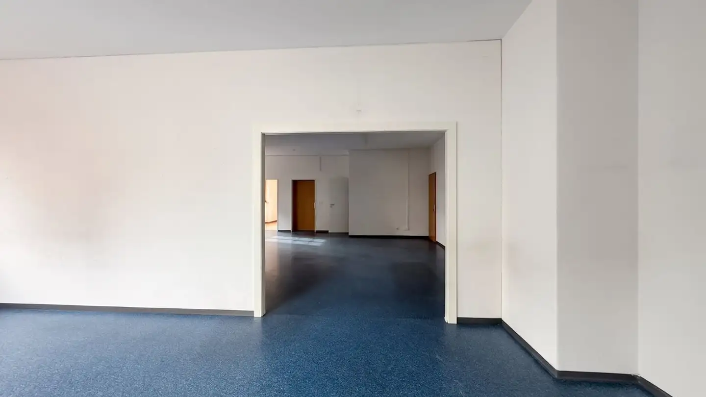 Shop for rent - St. Gallerstrasse, 9470 Werdenberg - Photo 4