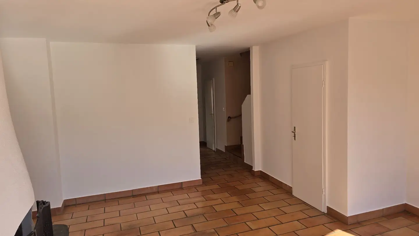 Stepped apartment for rent - Chemin Saint-Rémy 34, 1950 Sion - Photo 4