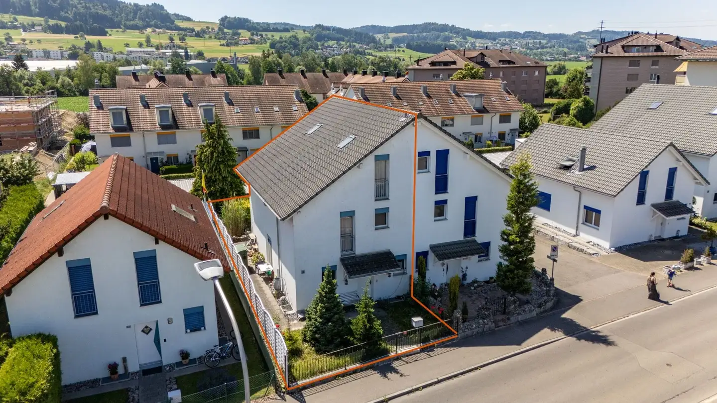 Doppelhaushälfte kaufen - Alte Strasse 22b, 5734 Reinach AG
