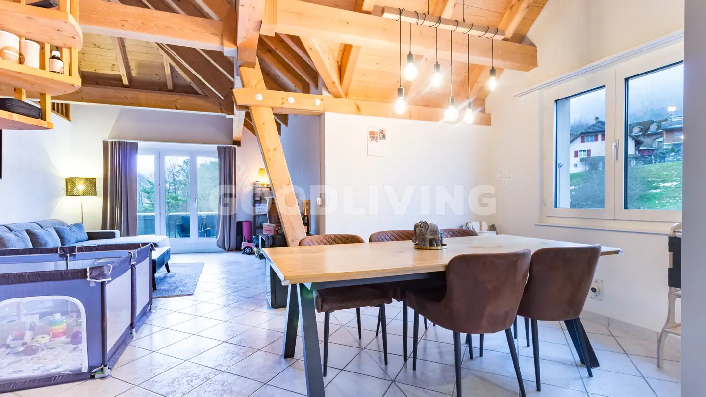 Dachgeschosswohnung kaufen - 2606 Corgémont