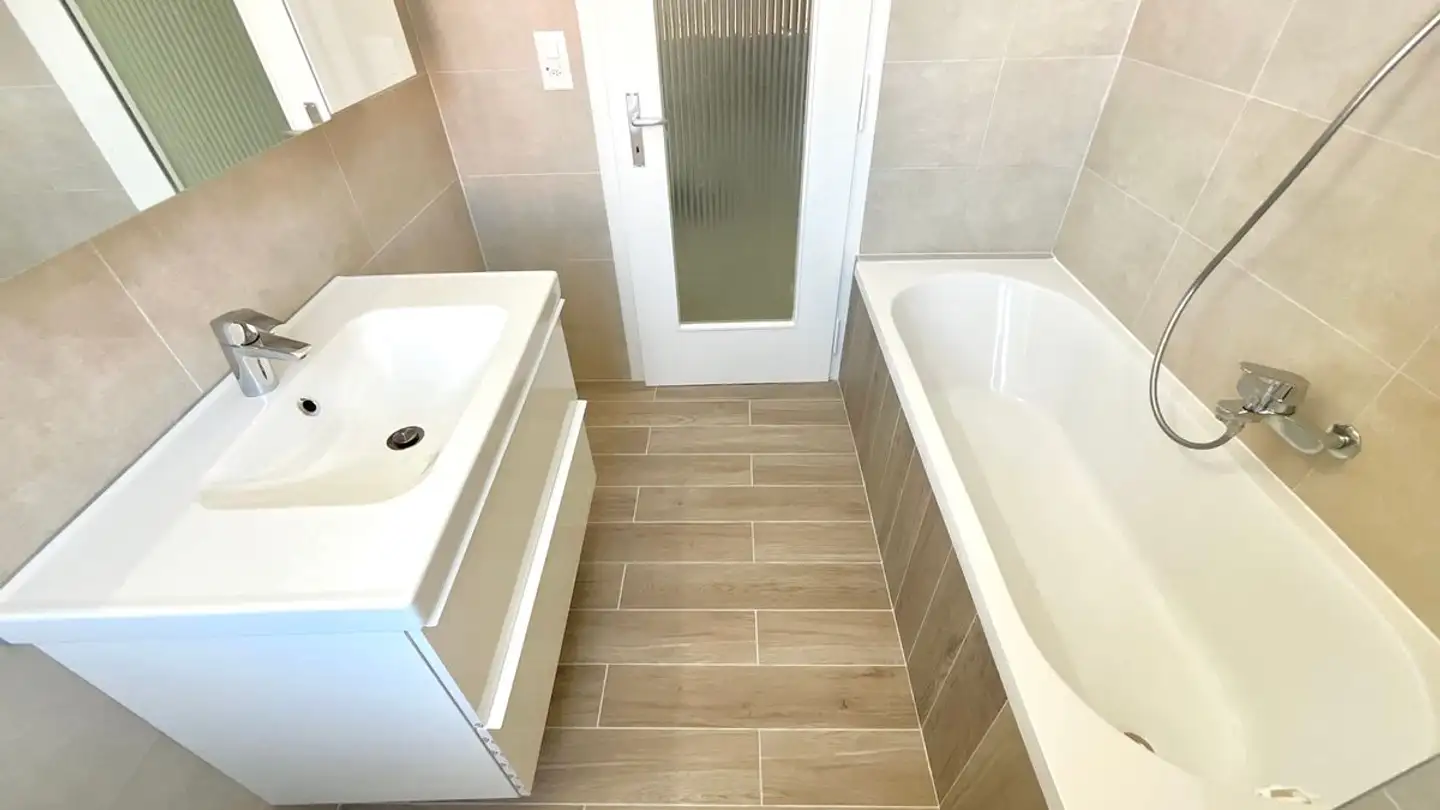 Apartment for rent - Rue De La Charrière 37, 2300 La Chaux-de-Fonds - Photo 3