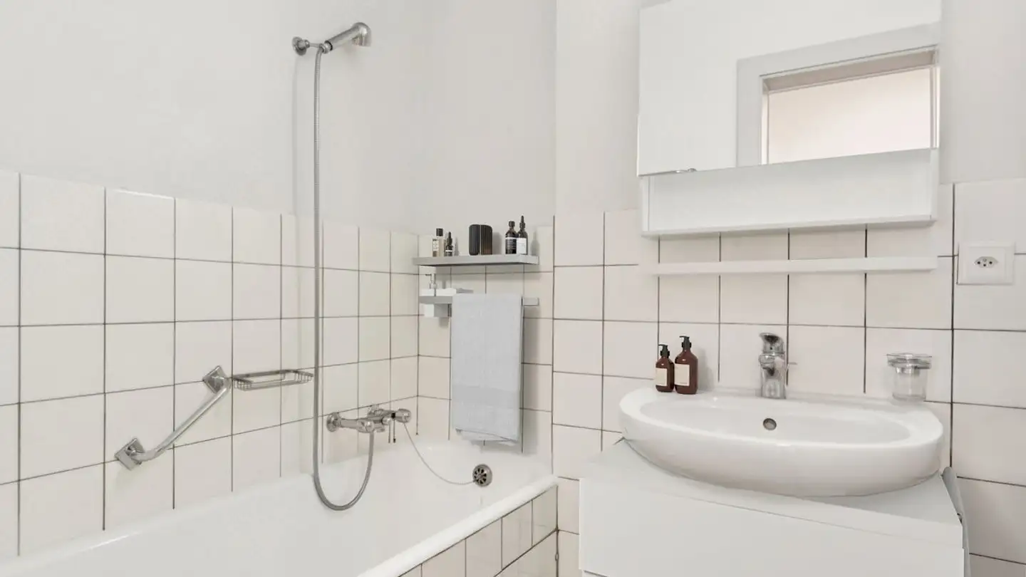 Appartamento in affitto - Rue Docteur Schwab 8, 2610 St-Imier - Photo 4