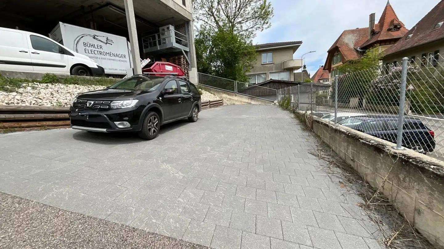 Parcheggio esterno in affitto - Grand-Rue 155, 2720 Tramelan
