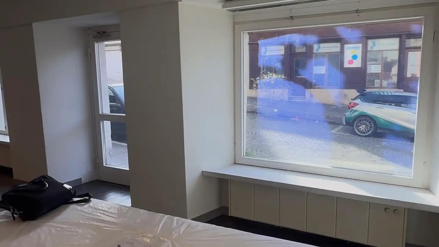 Magasin à louer - 2900 Porrentruy - Photo 3