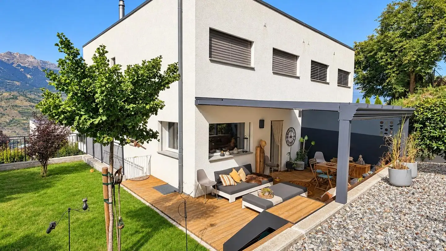 Semi-detached house for sale - 1991 Salins