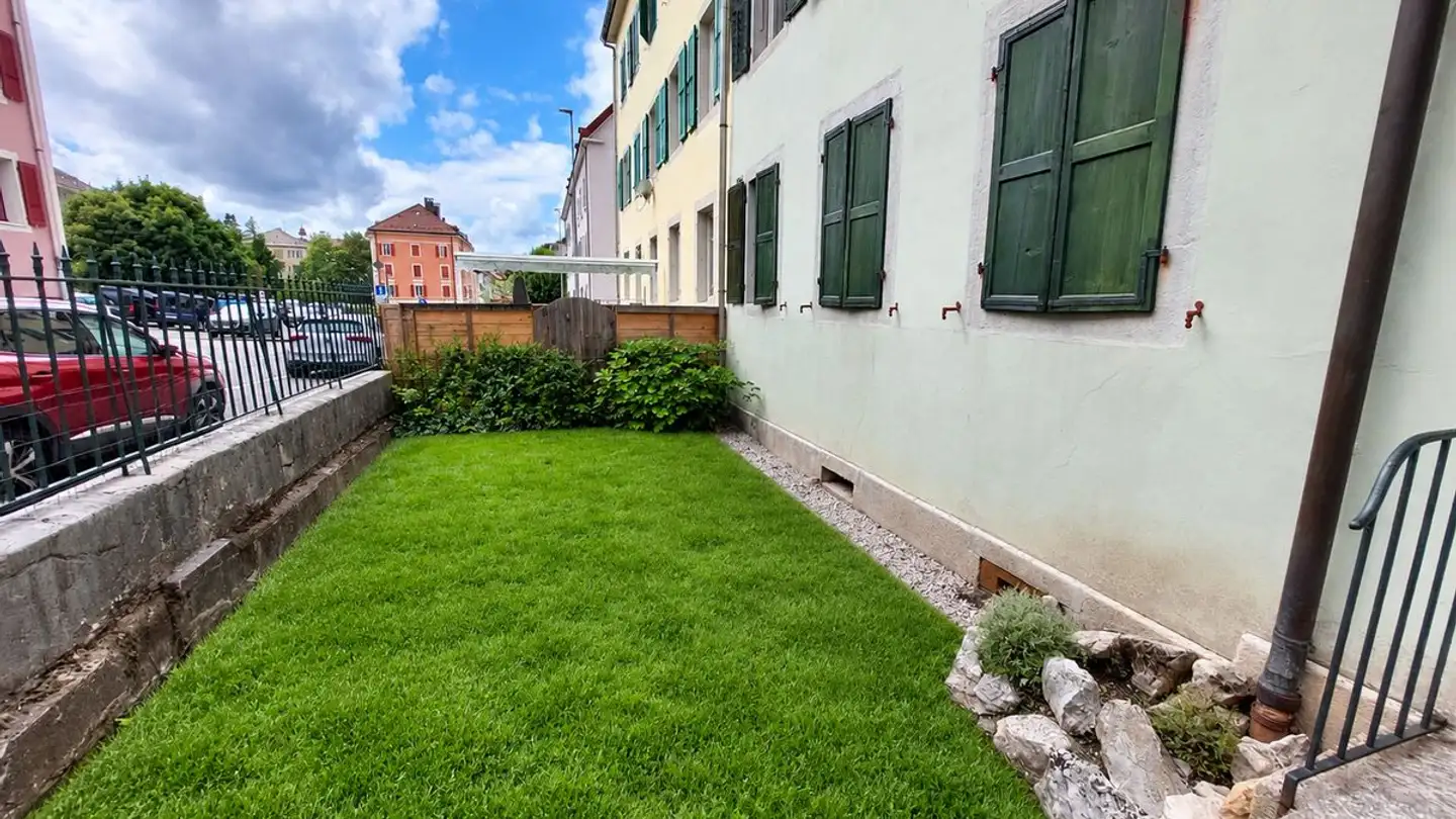 Semi-detached house for sale - 2400 Le Locle - Photo 2