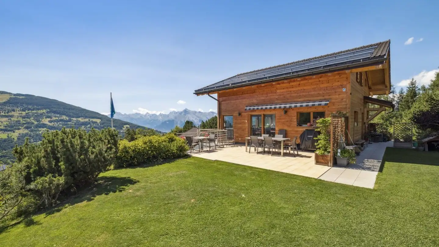 Chalet for sale - 1968 Mase - Photo 2