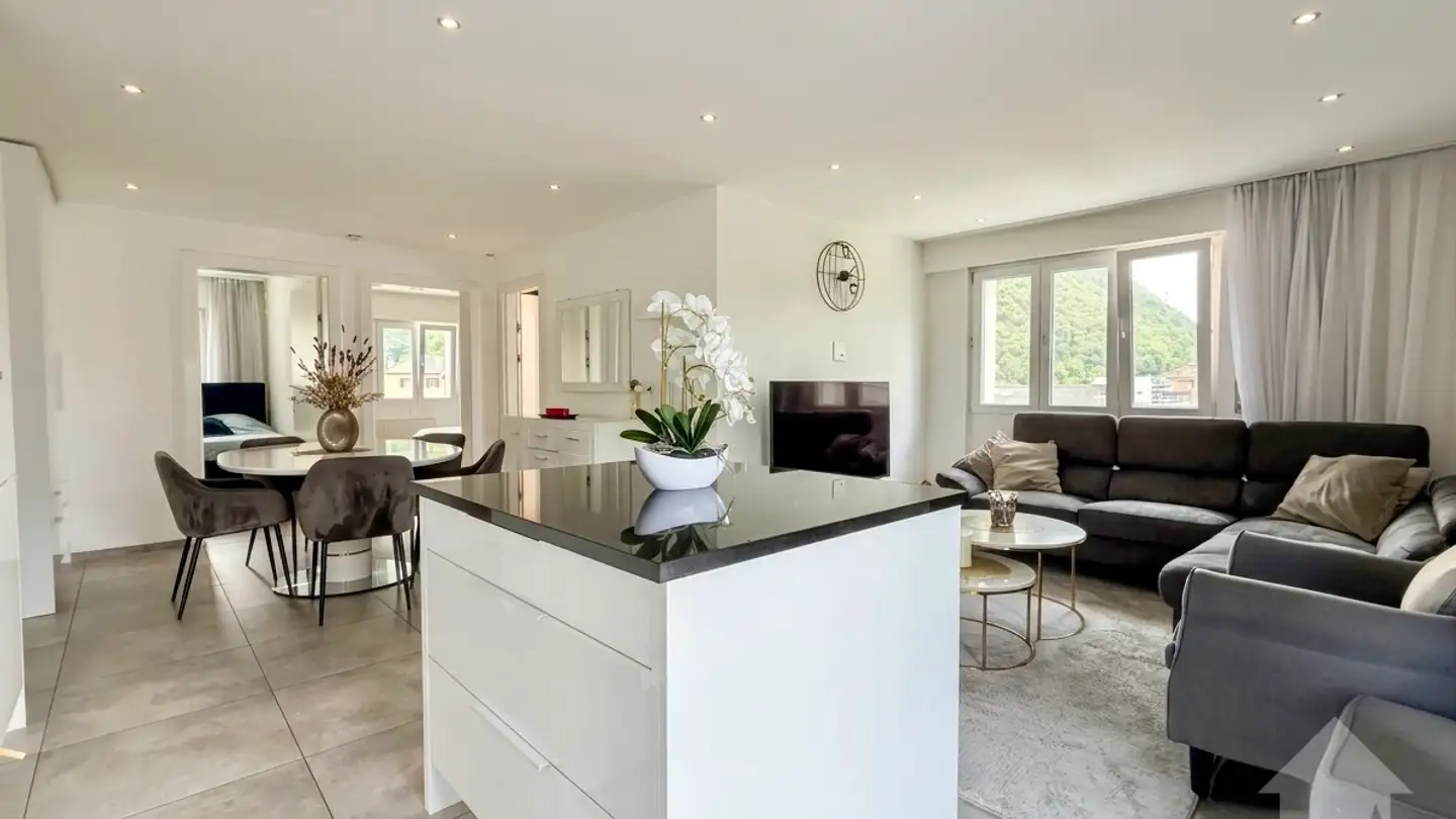 Apartment for sale - 3965 Chippis