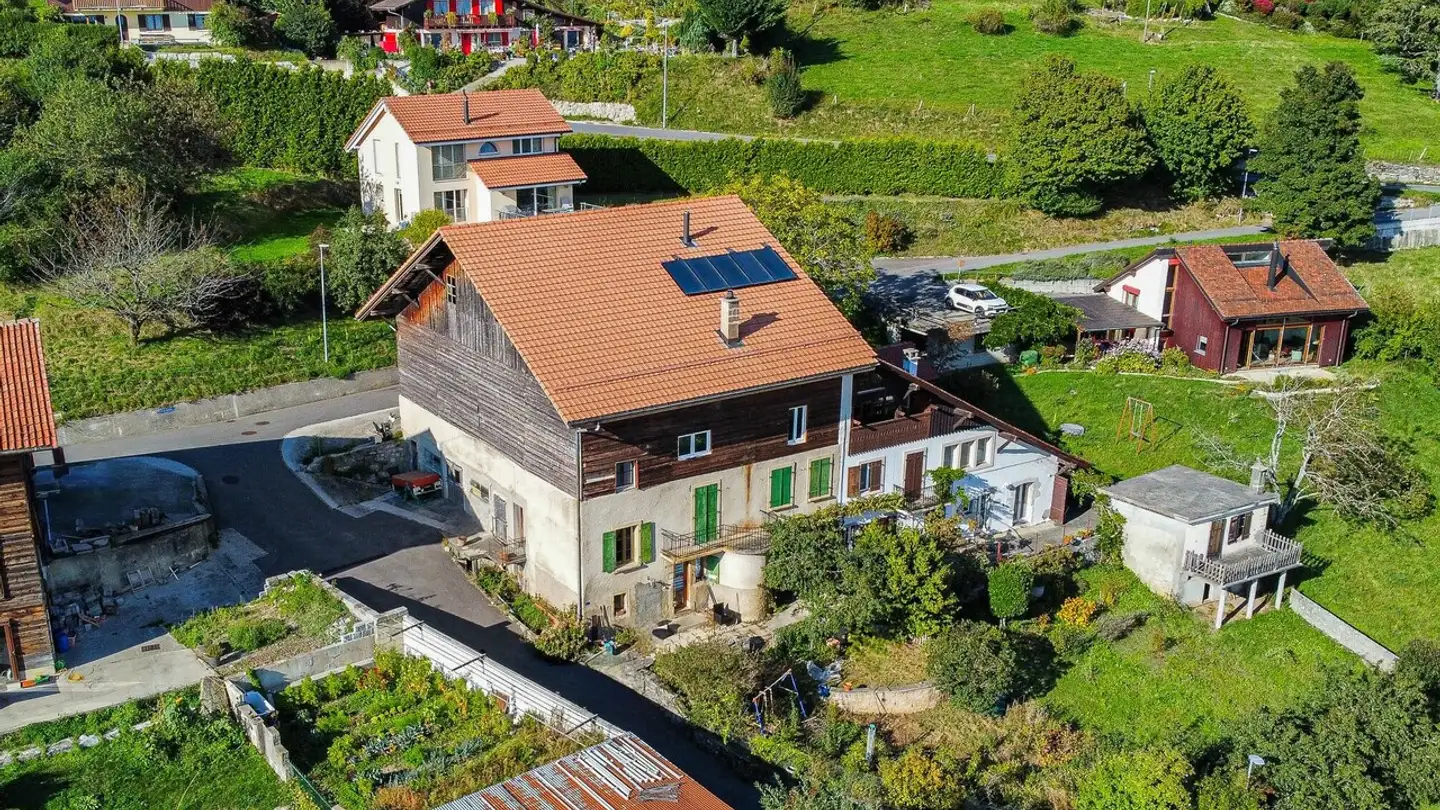 Fattoria in vendita - 1423 Villars-Burquin