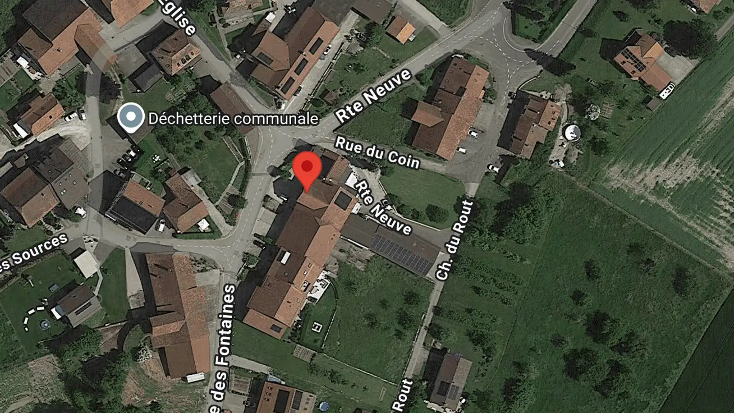 Garage individuel à louer - Rue Des Fontaines 1, 1412 Ursins - Photo 3