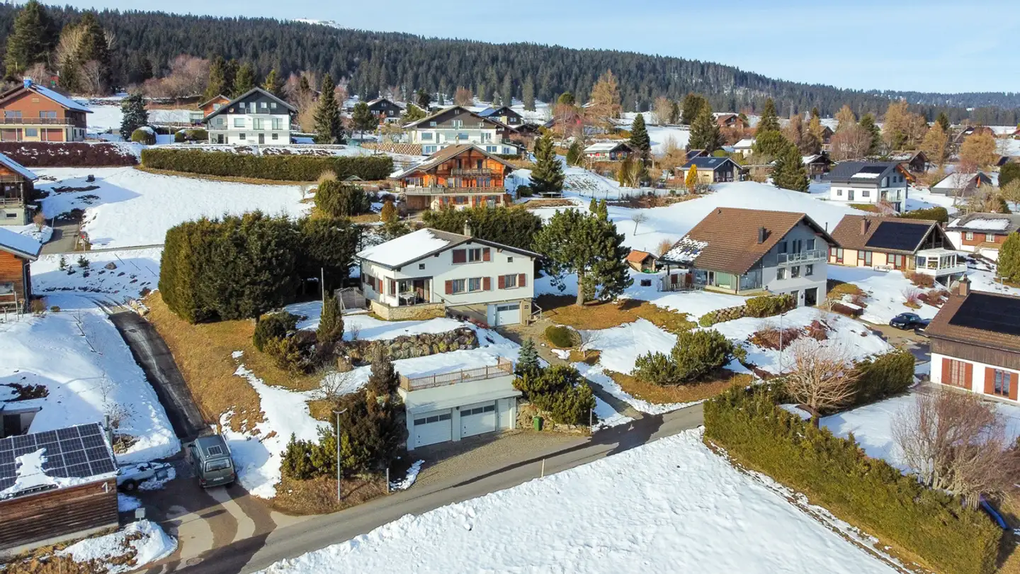 Chalet for sale - Chemin Du Lago 16, 1453 Bullet - Photo 2