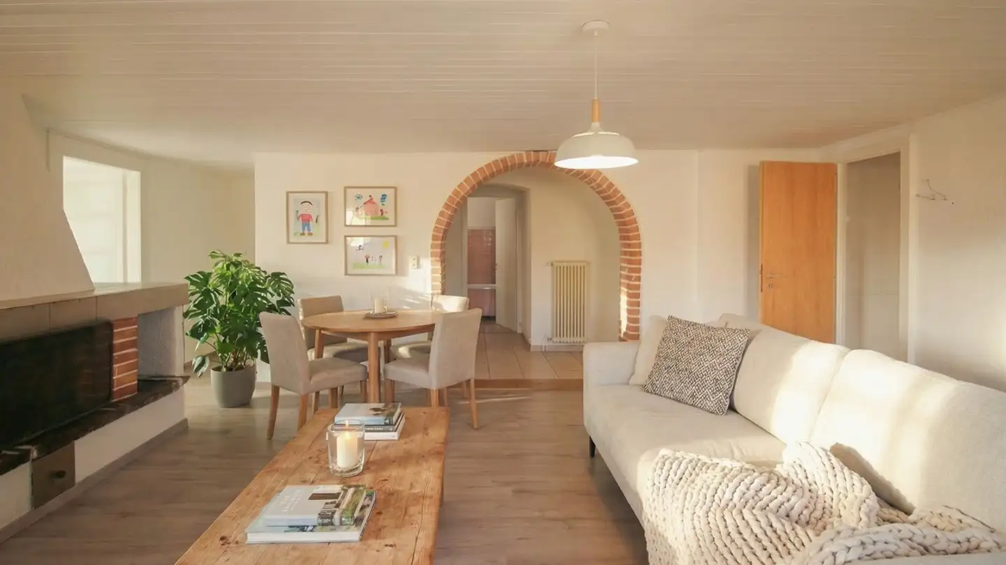 Appartamento in affitto - Bas-De-La-Route 3, 2115 Buttes