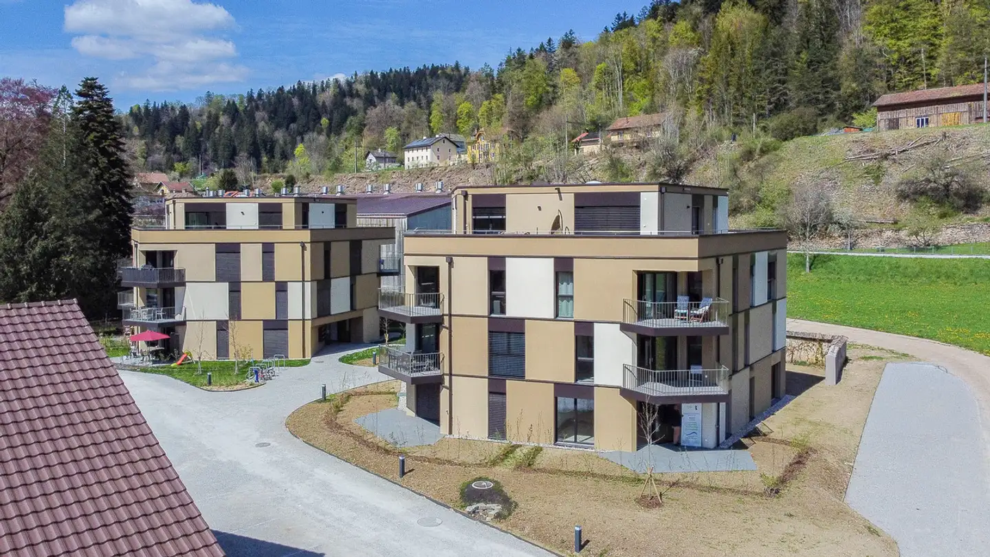 Appartamento in vendita - Rue Du Nessert 5, 2108 Couvet