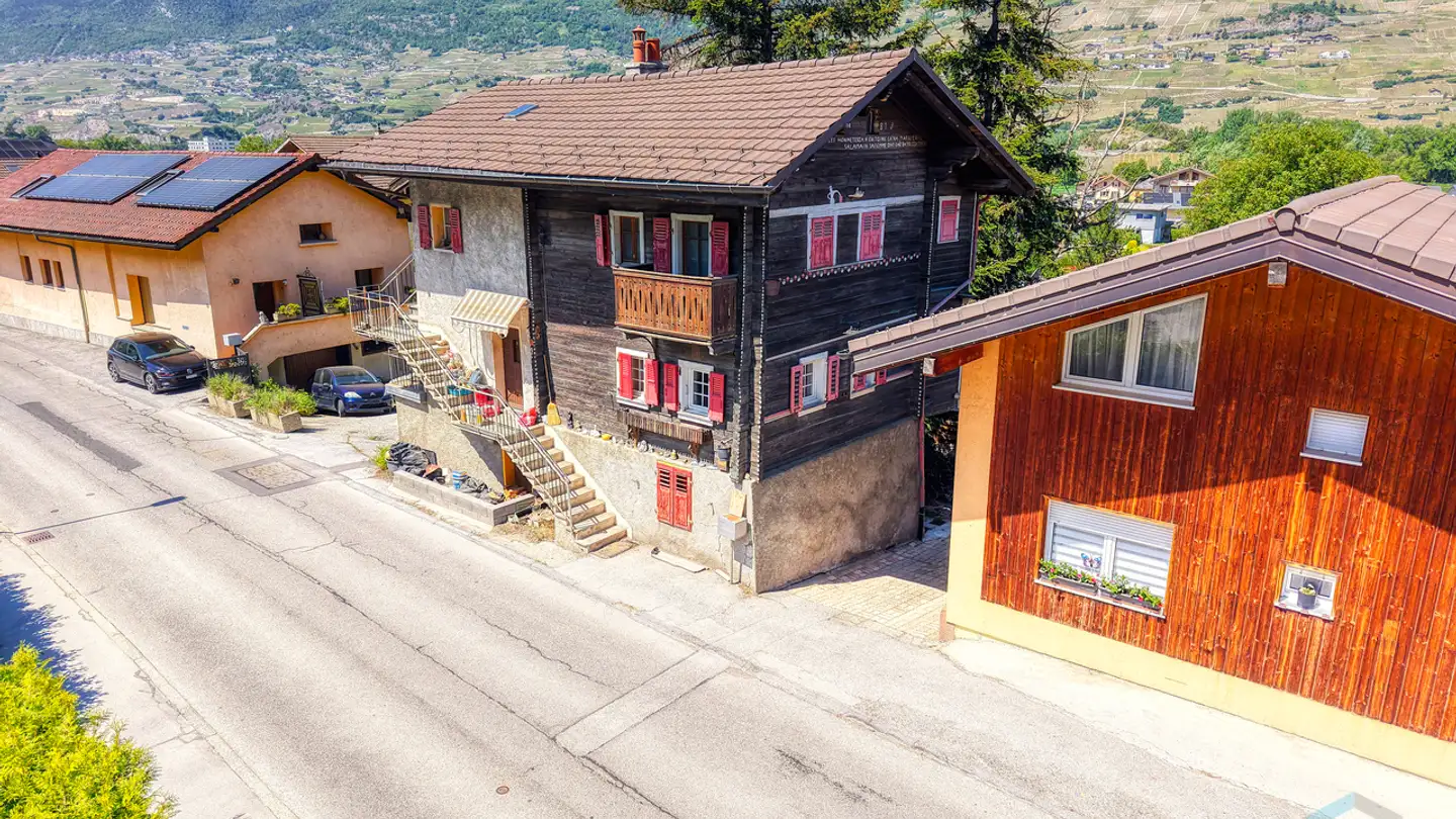 Edificio residenziale in vendita - Route De Grône 26, 3966 Réchy