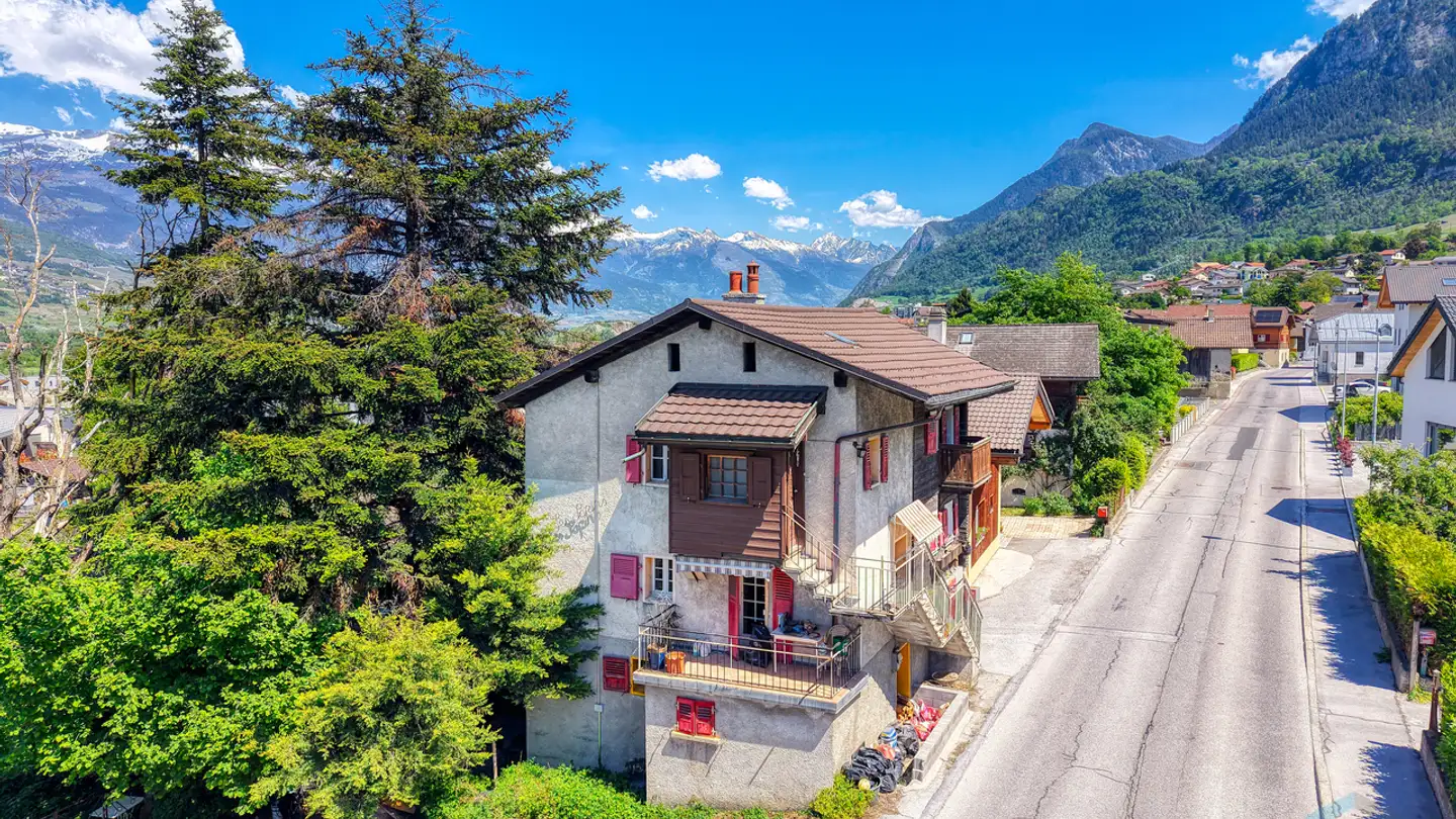 Edificio residenziale in vendita - Route De Grône 26, 3966 Réchy - Foto 2