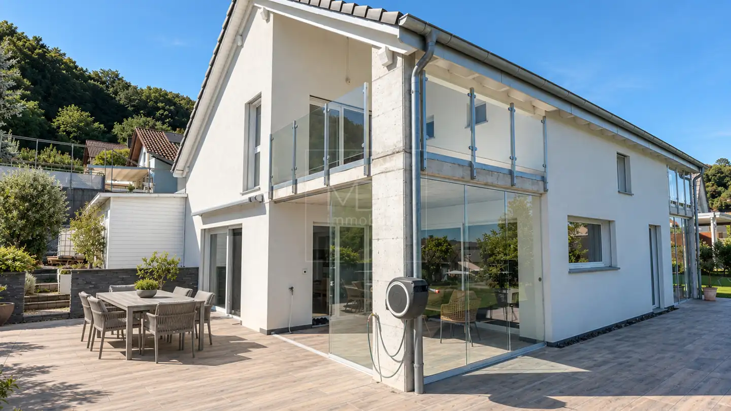 Single house for sale - 1527 Villeneuve FR