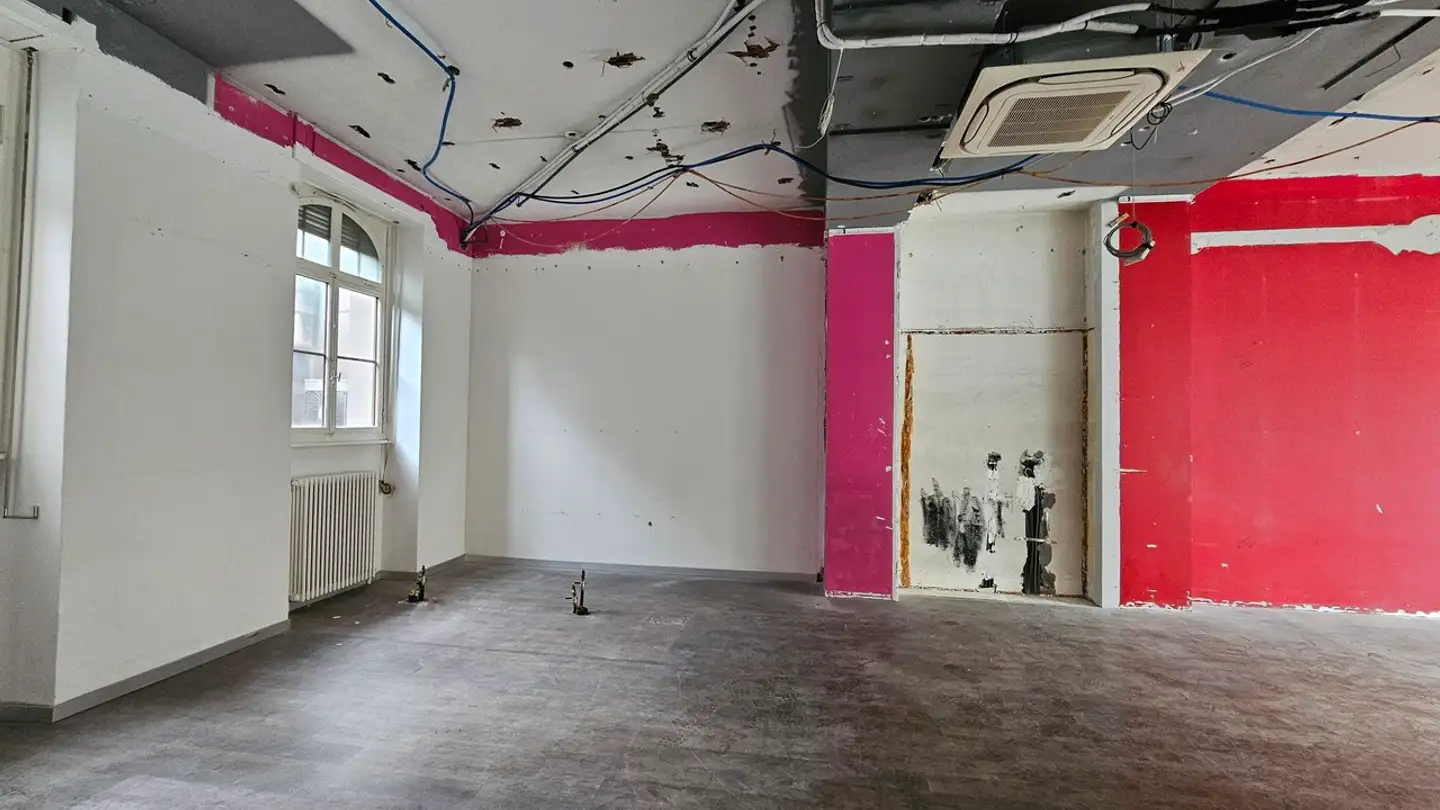 Commercial for rent - Avenue Général-Guisan 14, 3960 Sierre - Photo 3