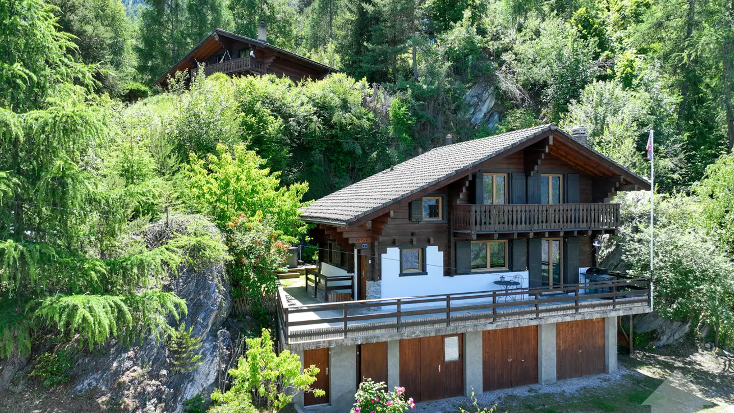 Chalet for sale - 1907 Saxon - Photo 2