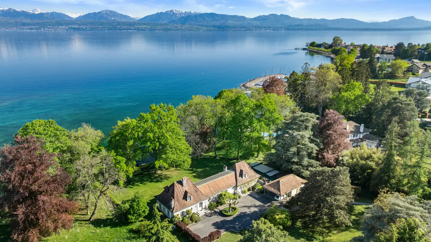 Single house for sale - 1162 St-Prex