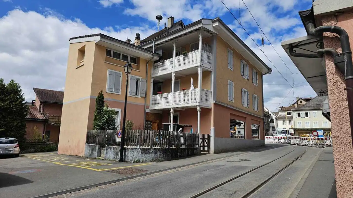 Mixed-use building for sale - Rue Centrale 32, 1880 Bex
